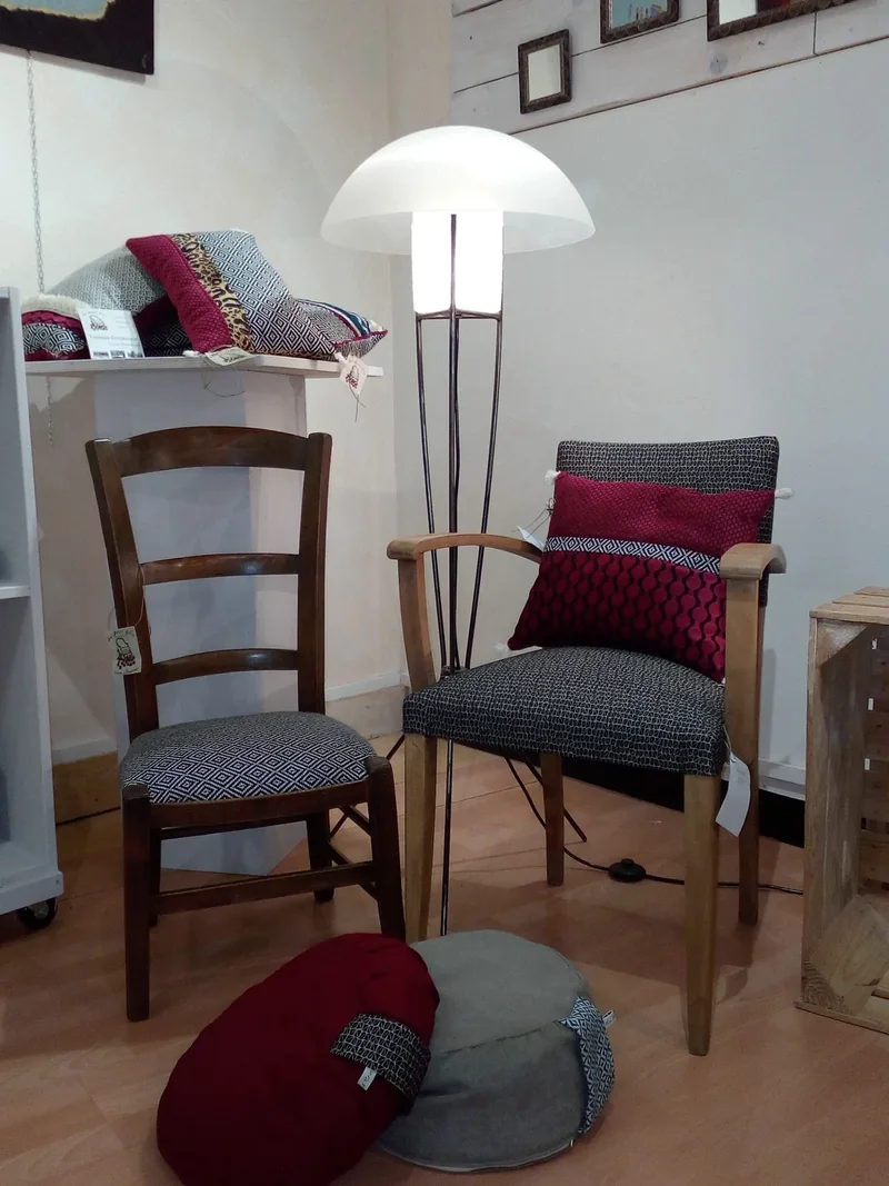 tapissier décorateur Millau Au Petit Crin fauteuil bridge
